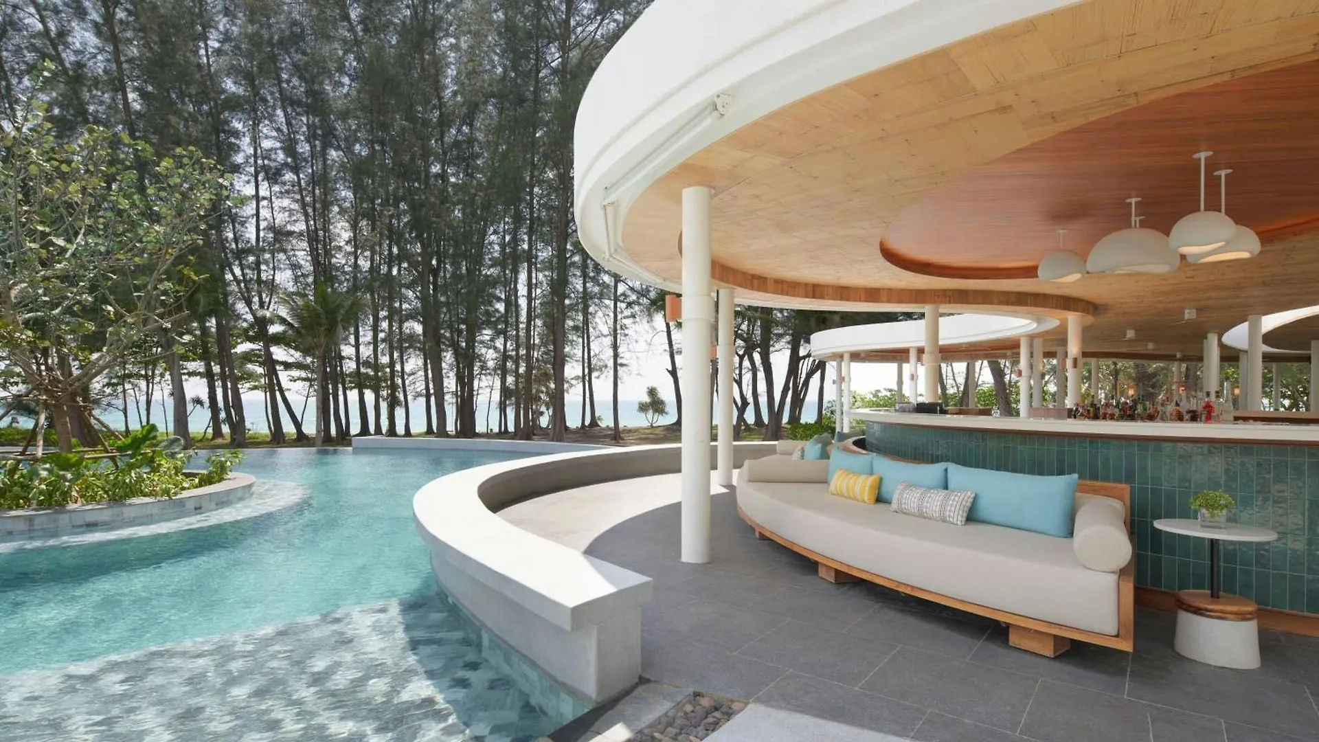 ***** Hotel Le Meridien Phuket Mai Khao Beach Resort Thailand